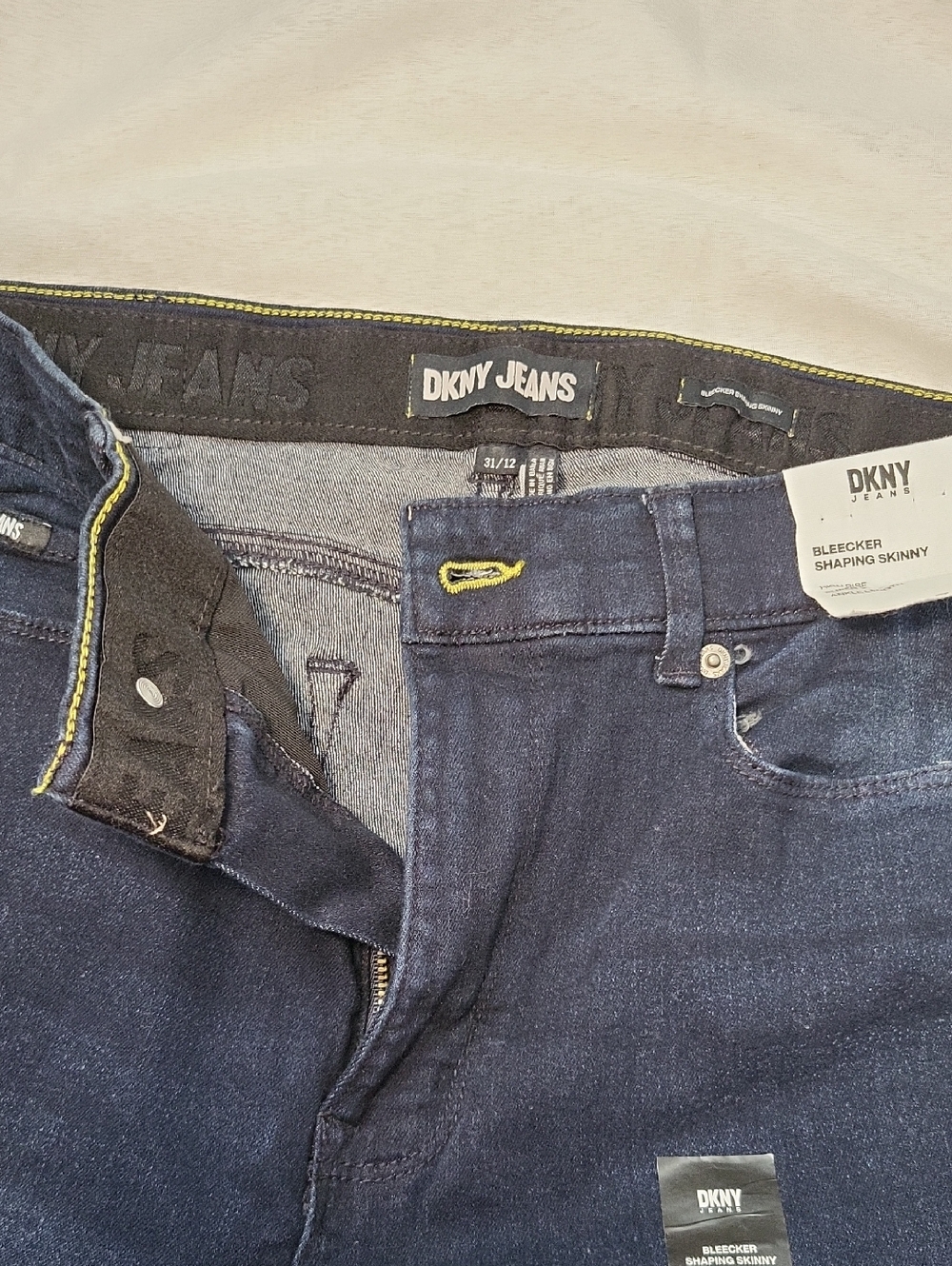 DKNY Bleecker Shaping Skinny Jeans in Indigo Blue